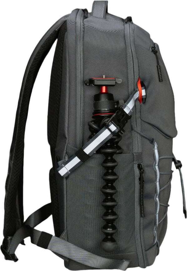 Targus Work+Play Trio 16” EcoSmart datorryggsäck, mörkgrå