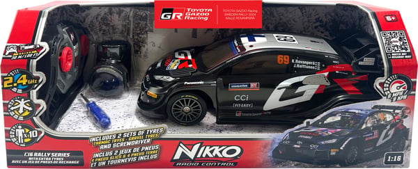 NIKKO Toyota Gazoo Racing Rovanperä Sweden Rally 2024, fjärrstyrd bil med extra däck, 1:16