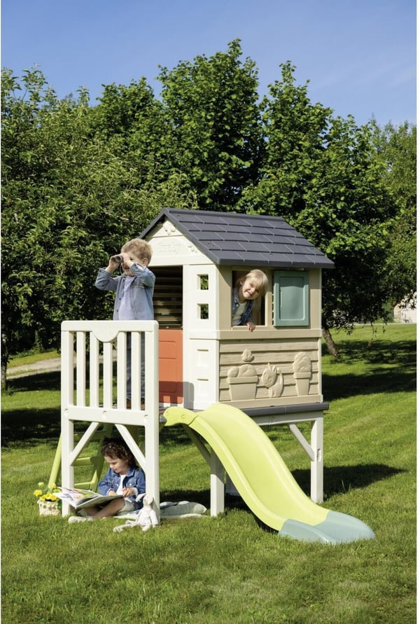 Smoby Life House på pålar lekstuga med rutschkana