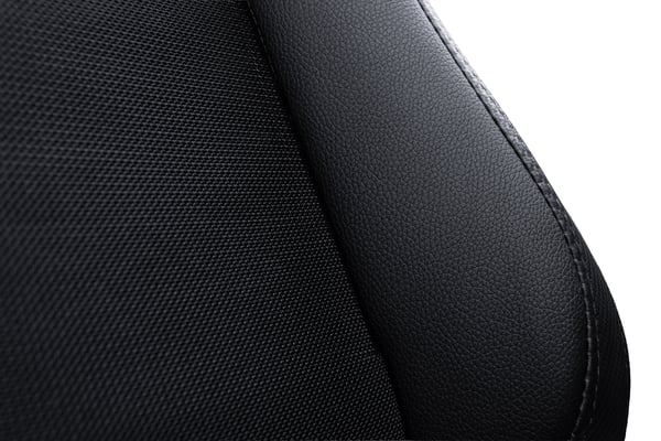 Blackstorm Throne Carbon gamingstol
