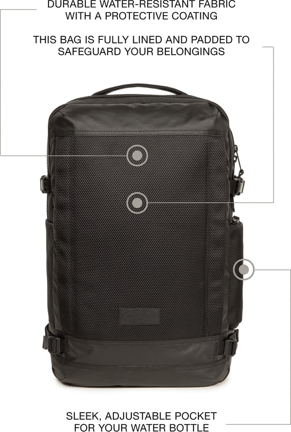 Eastpak TECUM M Cnnct Coat -ryggsäck, svart