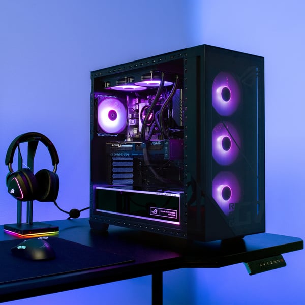 ASUS ROG G700 speldator, Windows 11 Hemma (GM700TZ-R9700X028WS)
