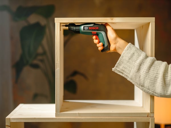 Bosch IXO 7 Basic -skruetrækker med batteri
