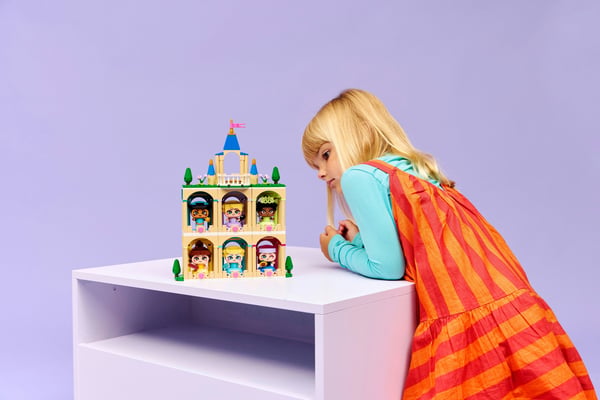 LEGO Disney Princess 43284 Anna och Elsa i miniformat