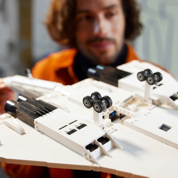 LEGO Icons Concorde 10318 Byggset (2 083 delar)