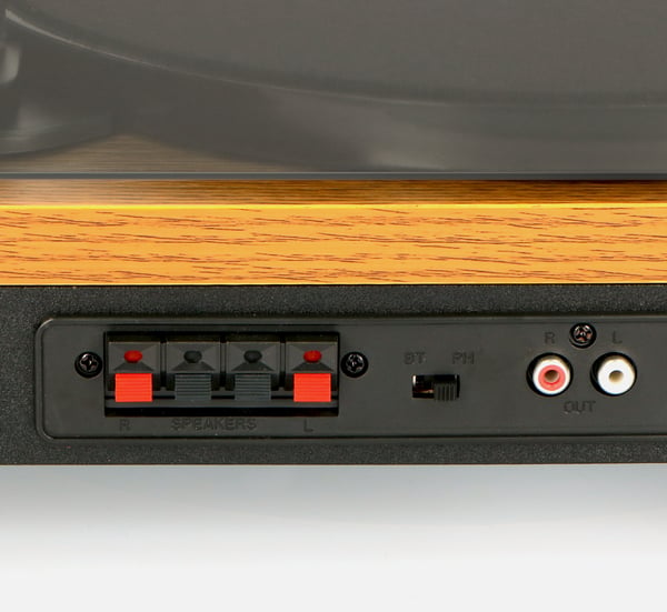 Lenco LS-300 -vinylskivspelare och högtalare, träfärgad