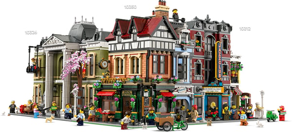 LEGO Icons 10350 – Tudorhus hörnbyggnad