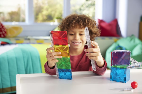 MAGNA-TILES® Rail Racer Liten magnetisk kulbana, 33 delar
