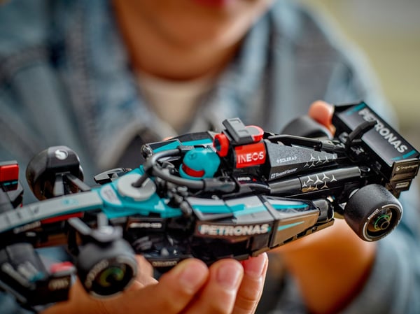 LEGO Speed Champions 77244 – Mercedes-AMG F1® W15 -racervogn