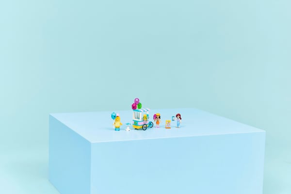 LEGO Friends 42692 Glass- och ballongstånd