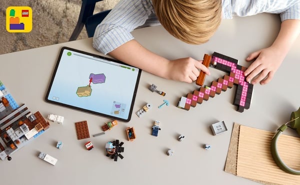 LEGO Minecraft 21277 Hackgruva