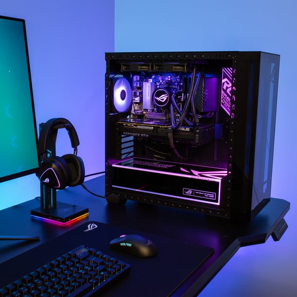 ASUS ROG G700 speldator, Windows 11 Hemma (GM700TZ-R9700X028WS)