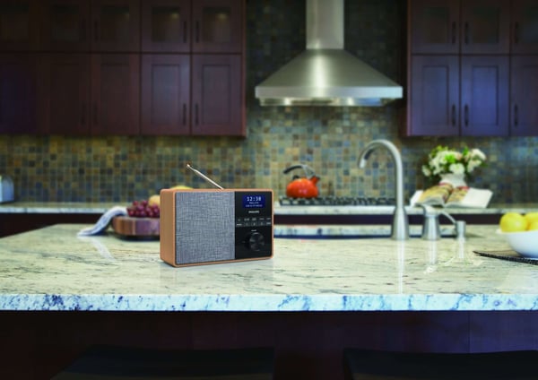 Philips TAR5505 -bærbar radio