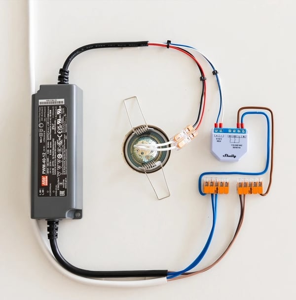 Shelly Plus 0-10 V Dimmer smart dimmer för Wi-Fi-nätverk