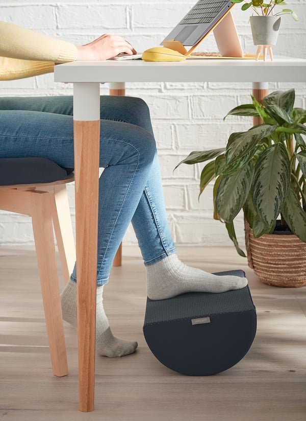 Leitz Ergo Cosy -fotstöd, mörkgrå