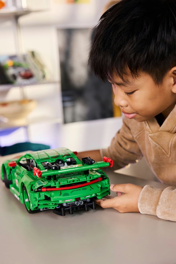 LEGO Technic 42224 Porsche 911 GT3 R REXY AO Racing-bil