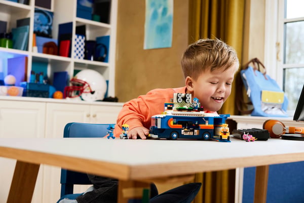 LEGO Sonic the Hedgehog 77006 - Sonics rörliga kommandocentral