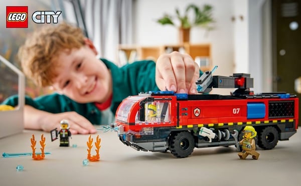LEGO City Fire 60499 Flygplatsens brandbil