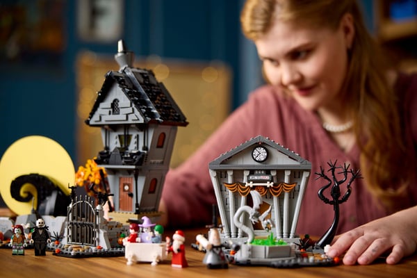 LEGO Ideas The Nightmare Before Christmas Dioramaset 21351