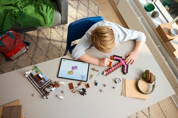 LEGO Minecraft 21277 Hackgruva