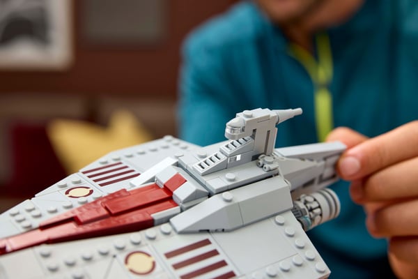 LEGO Star Wars 75404 – Acclamator-klassens angrebsskib
