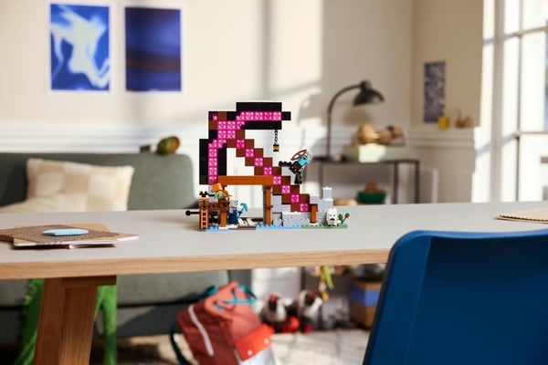 LEGO Minecraft 21277 Hackgruva