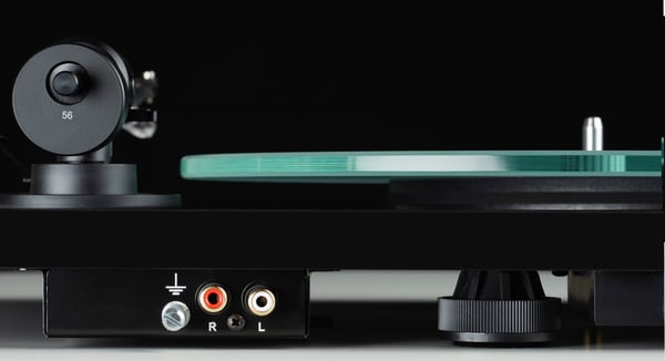 Pro-Ject T1 EVO BT pladespiller, valnød