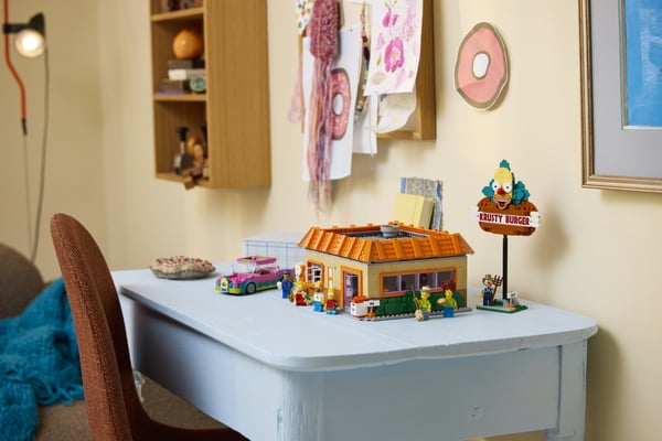 LEGO Ikoner 10352 - Simpsons™: Krusty Burger