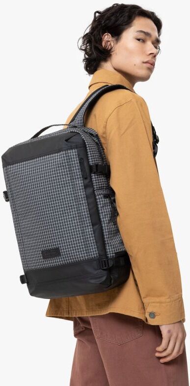 Eastpak TECUM M Cnnct Ripstop -rygsæk, sort