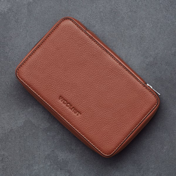 Woolnut Leather Tech Organizer - tilbehørstaske, konjakk