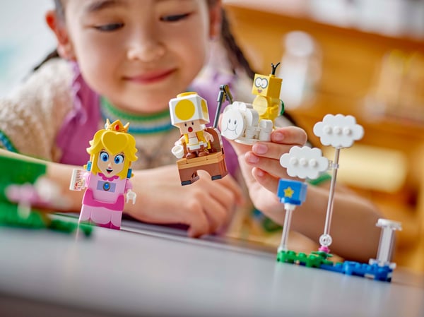 LEGO Super Mario™ Äventyr med interaktiva LEGO Peach™ 71441