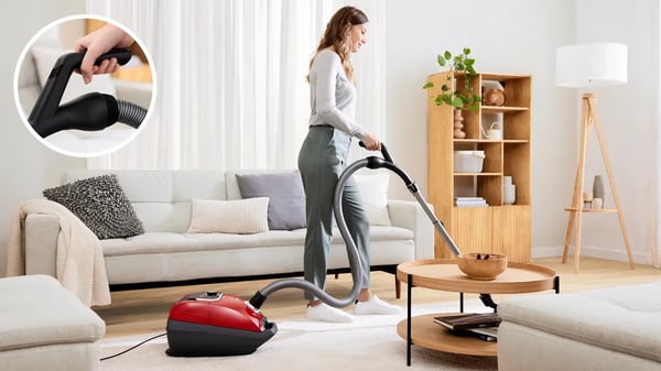 Bosch Serie 8 ProAnimal BGB8PET3A dammsugare, röd