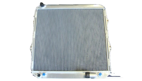 Radiator, aluminiumkonstruktion, integreret olie køler, kerne 528mm x 427mm x 50mm, samlet 570mm x 540mm x 60mm