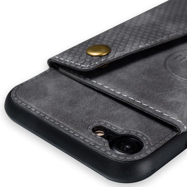 iPhone 7 - Robust Skal med Korthållare