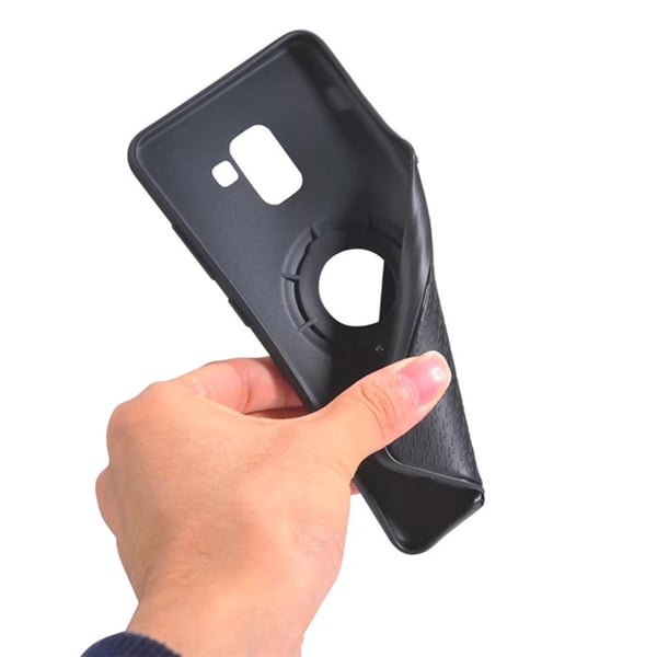 Samsung Galaxy A8 2018 - Skal med hållare i Karbondesign