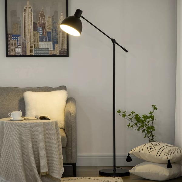 Stålampe i Sort Stål - Justerbar, Industrielt Design, Ideel til Arbejds- eller Læsebelysning - H: 131-155 cm