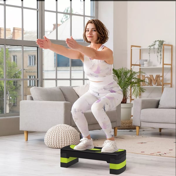 HOMCOM Aerobic Stepper - Justerbar i 3 trin (10/15/20 cm) - Fitness Træner til Hjemmebrug og Udendørs - Sort/Grøn - Max 150 kg
