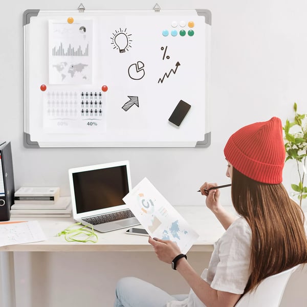 HOMCOM Magnetisk Whiteboard Tavel 60x45cm - Galvaniseret Stål, Aluminium, Inkl. Tusser & Magneter