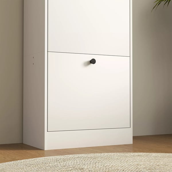 HOMCOM skoskab med 3 klapper, skotilt, skoreol med justerbar skillevæg, smalt skomøbel til 12 par sko, 47 x 28 x 115 cm, hvid