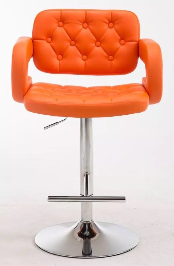 Set med 2 orange barstolar i konstläder med kromfärgad metallram, justerbar höjd och svängbar
