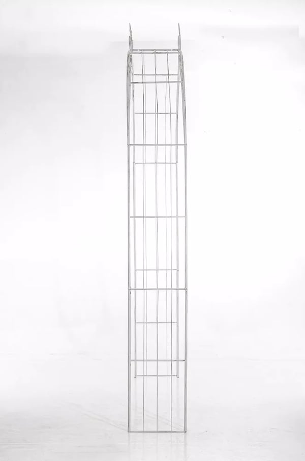 Valkoinen Metallinen Ruusukaari Aurinko Kiipeilytuella - 148x260cm