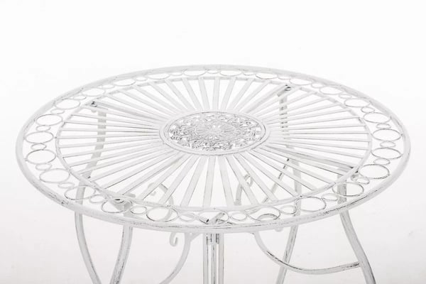 Antik hvid metal siddegruppe med håndlavede detaljer og bord