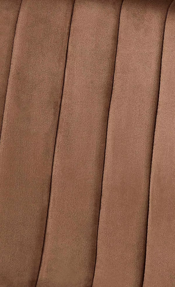 Sæt med 4 Dijon brune velourstole med metalstel - Gulvbeskyttere inkluderet - Nem pleje stof - Moderne tidløst design - 4-benet robust stel