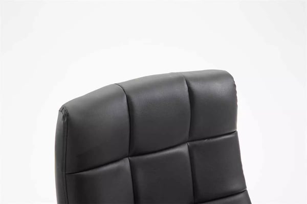 Mikos sort kontorstol i kunstlæder med krom-look metalstel, ergonomisk, justerbar højde og vippefunktion