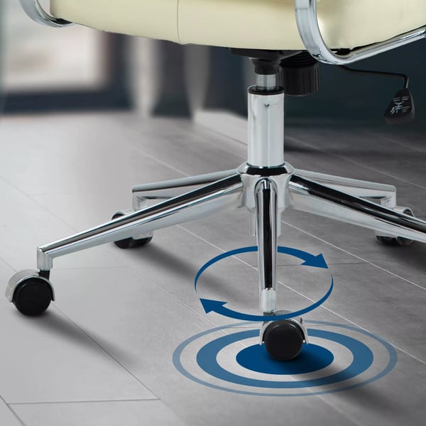 Cremefarvet kontorstol med krom-look metalstel