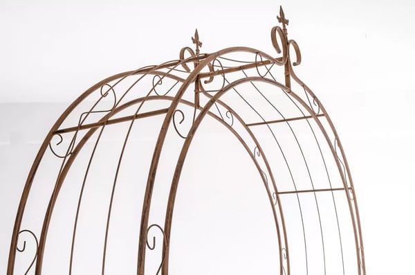 Antik Brun Metal Rosenbue Espalier med Dekorativ Klatreplantestruktur til Haven, 260 cm Højde