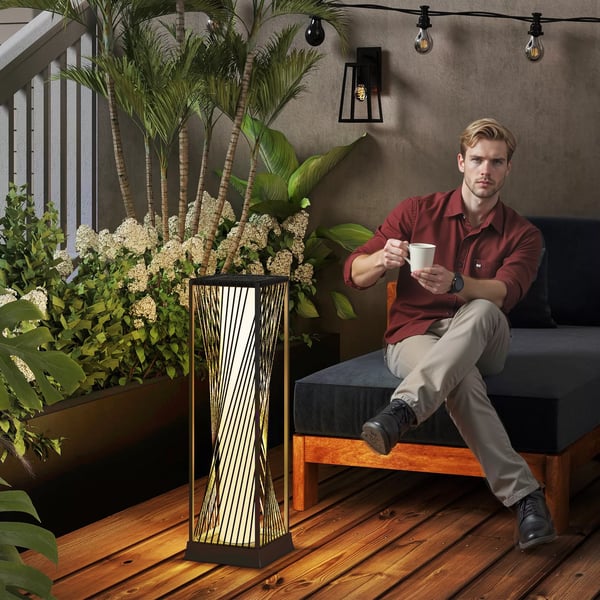 Solcellelampe PE-Rattan Grau m. Lyssensor, 25 LED IP44 Vandtæt, Havebelysning