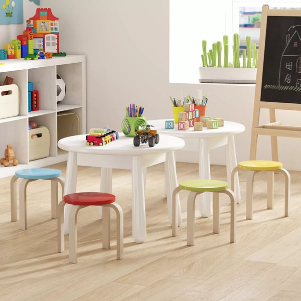 HOMCOM 4 stabelbare taburetter med filtpuder, birkekrydsfiner, lakeret, farverig