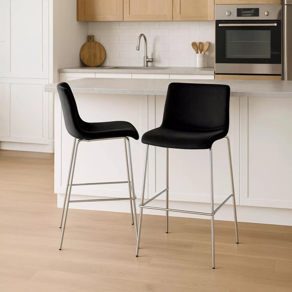 Sort fløjl barstol med krom-look metal 4-bens base