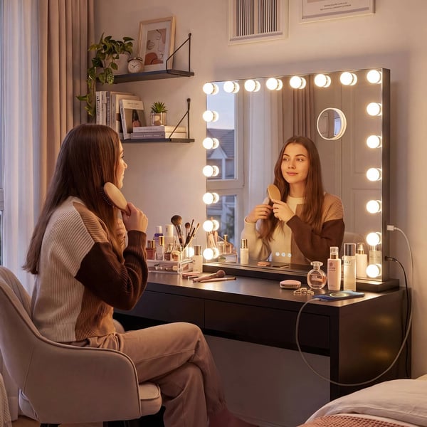 Norlina Meikkipeili 10x Suurennus, 20 LED-valoa, 3 Valotilaa, Himmennettävä, Bluetooth, USB-portit, Kosketusohjaus, Musta Metalli